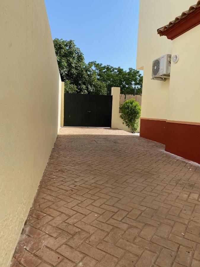 Sevilla Saltera Casa Rural Cerca Centro De Sevilla Familiar - Trabajo - Wifi Salteras Esterno foto